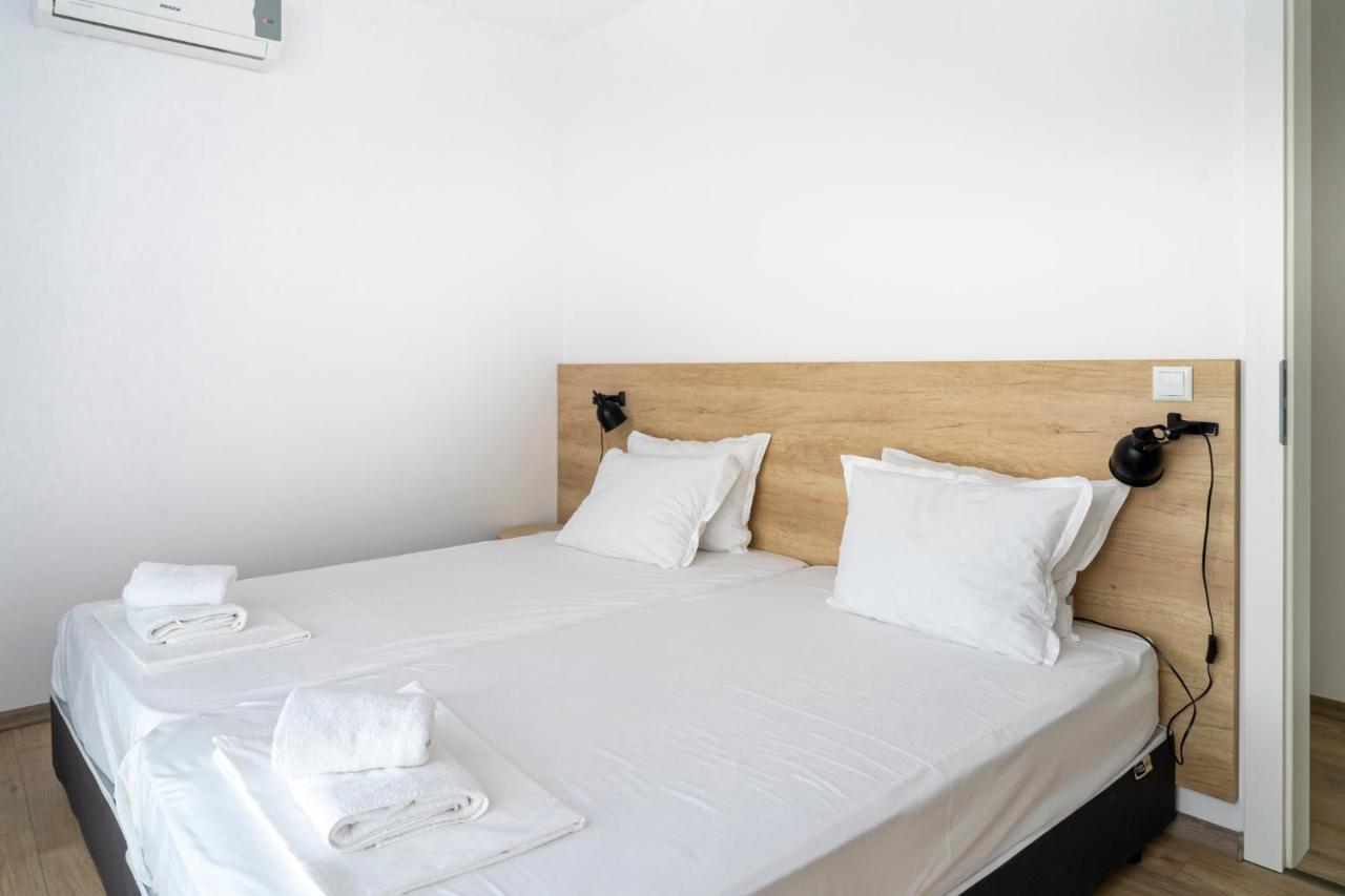 Aparthotel Primorsko Ngoại thất bức ảnh